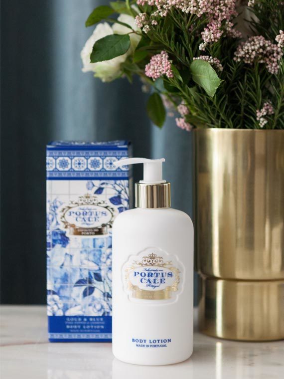 Gold & Blue Body Lotion