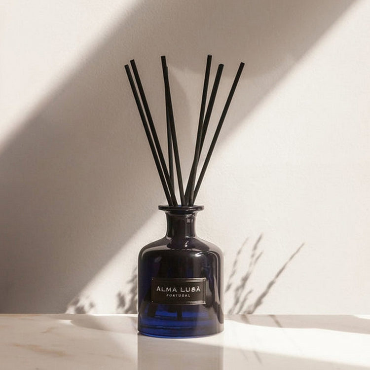 The Alma Lusa Fragrance Diffuser fills the air with the deeply soothing aroma of Lavender & Chamomile.